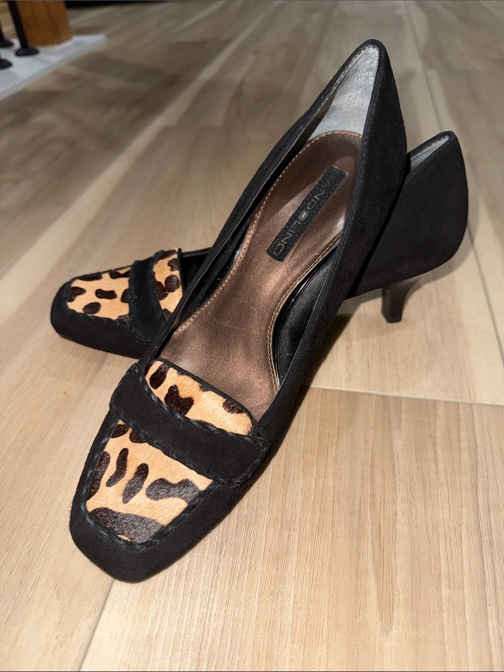 Bandolino Women's Black Suede with Leopard Print